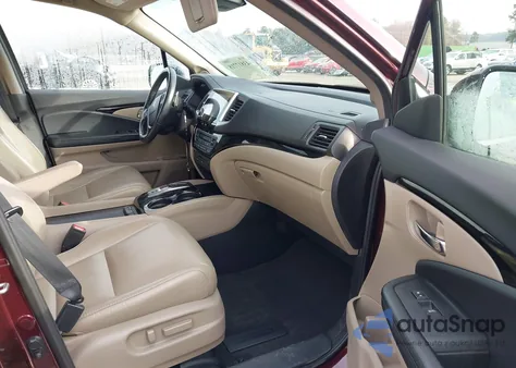 2017 Honda Pilot Touring из США, поврежденный, VIN 5FNYF6H9XHB018932